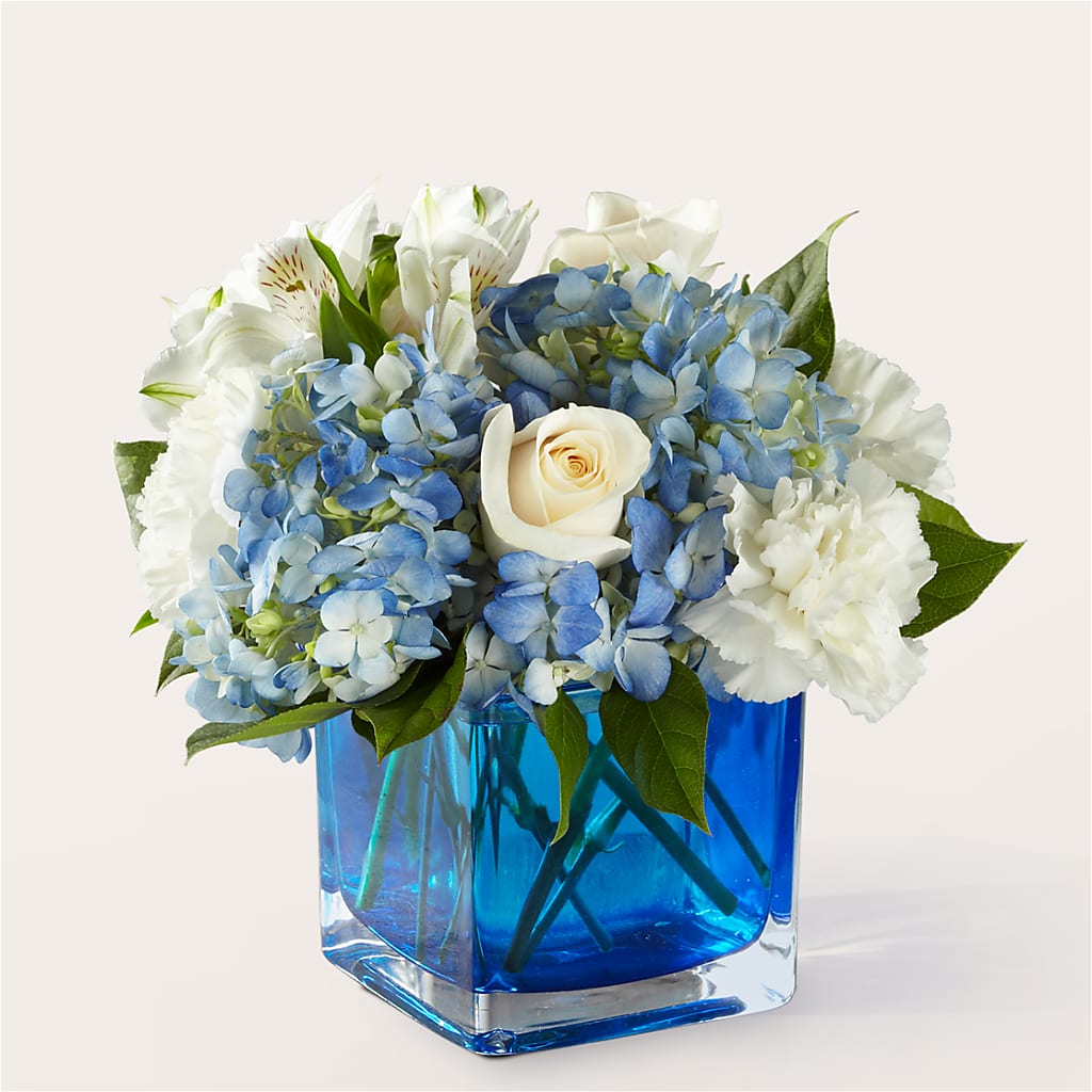 Soothing Waters Bouquet – Green Room Flowers Llc, Tucson AZ