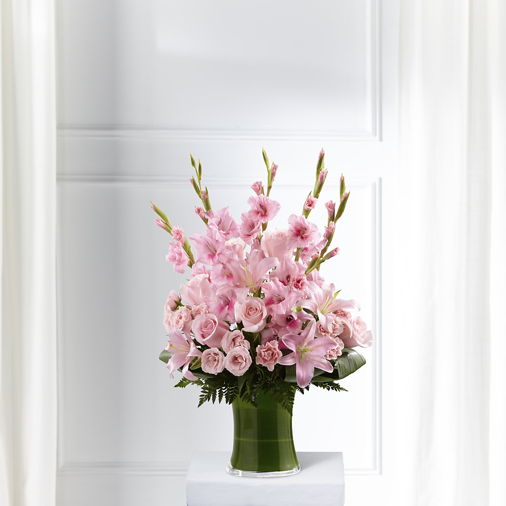 Lovely Tribute Bouquet – Green Room Flowers Llc, Tucson AZ