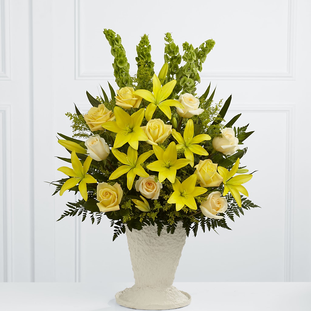Golden Memories Arrangement – Green Room Flowers Llc, Tucson AZ