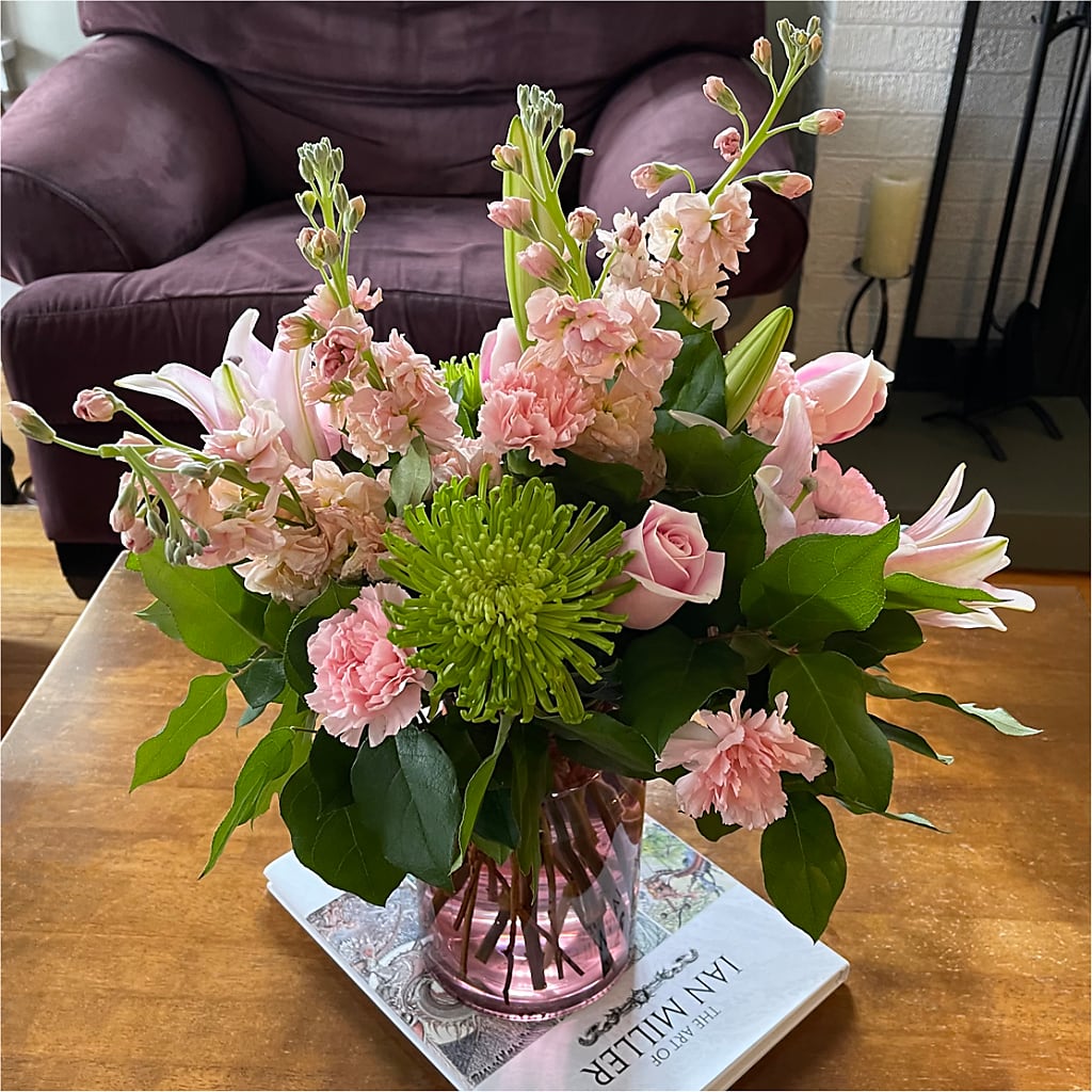 Pretty in Pink Bouquet – Green Room Flowers Llc, Tucson AZ