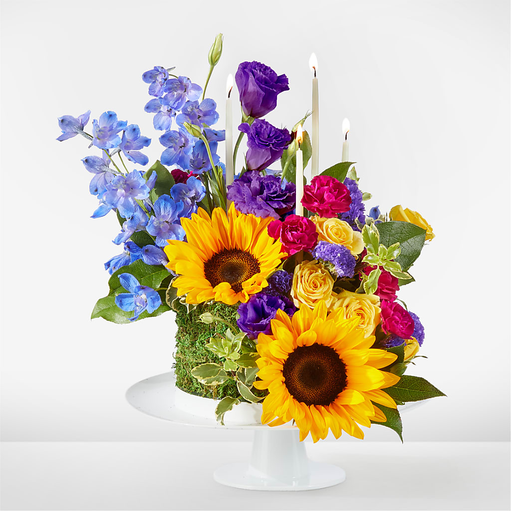 Star of the Day Floral Cake – Green Room Flowers Llc, Tucson AZ