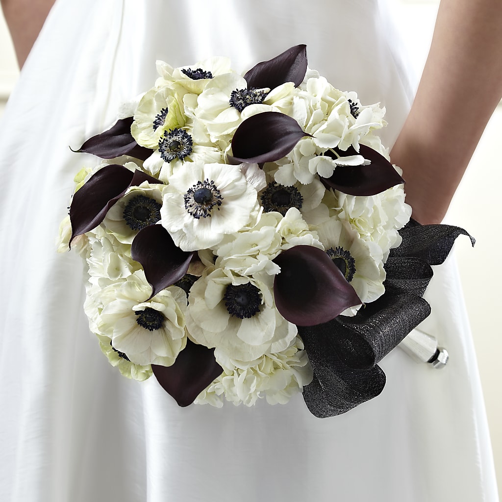 To Have and To Hold Bouquet – Green Room Flowers Llc, Tucson AZ