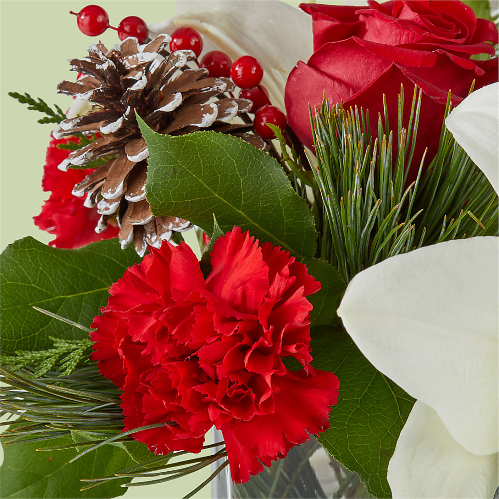 Glistening Icicles Bouquet –  Green Room Flowers Llc, Tucson AZ