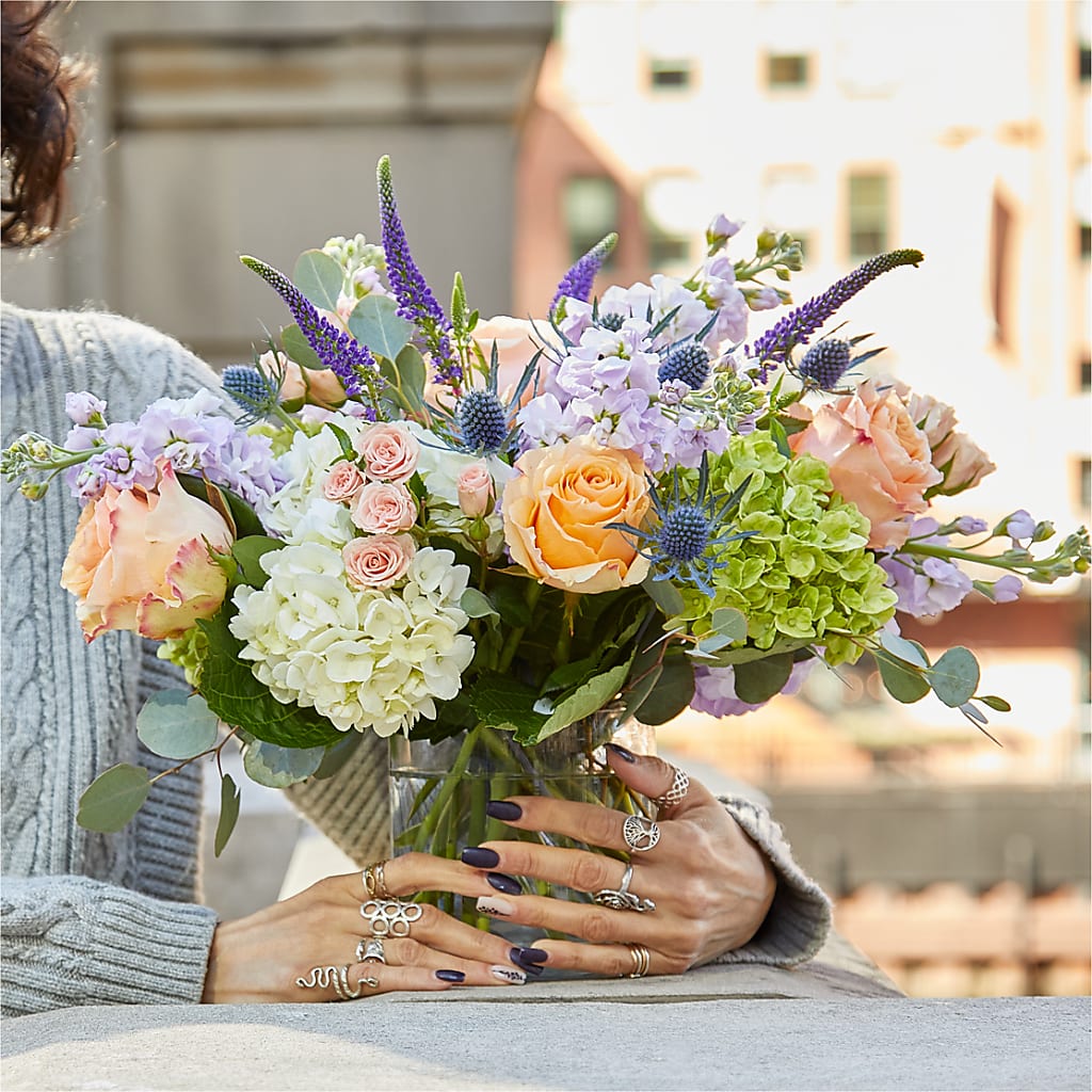 Porch Swing Bouquet –  Green Room Flowers Llc, Tucson AZ