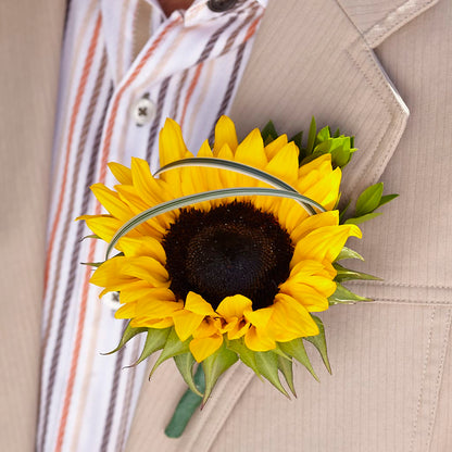 Free Spirit Boutonniere –  Green Room Flowers Llc, Tucson AZ