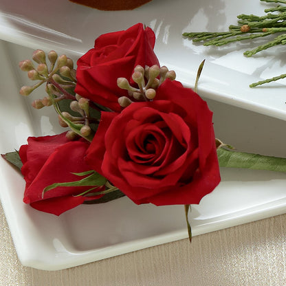 Red Spray Rose Boutonniere –  Green Room Flowers Llc, Tucson AZ